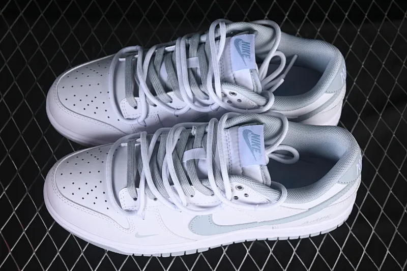 All categories Nk SB Dunk Series Nk SB Dunk Low High-end customized low-top sneakers Nike SB Dunk Low "Just Do It" Anniversary high-end customized low-top casual sneakers WB0528-101
